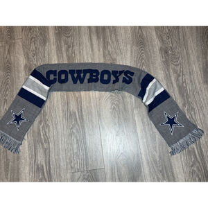 FOCO Forever Collectibles Dallas Cowboys Knitted Scarf Football NFL